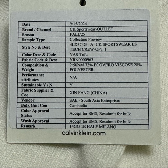 Calvin Klein Men's Cream Crewneck Shirt long sleeve M - Picture 9 of 9